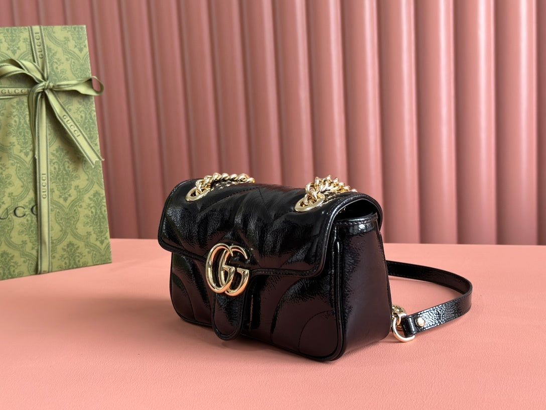 Gucci GG Marmont Small Shoulder Bag in Black Patent Leather