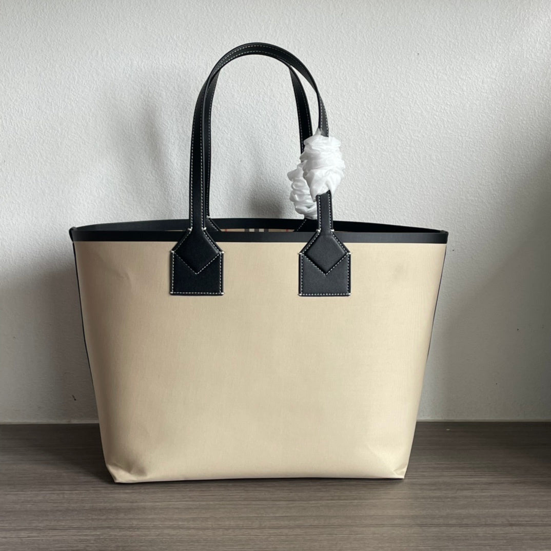 Burberry Label Print Cotton Medium London Tote Bag in beige and black, featuring leather trim and contrast stitching