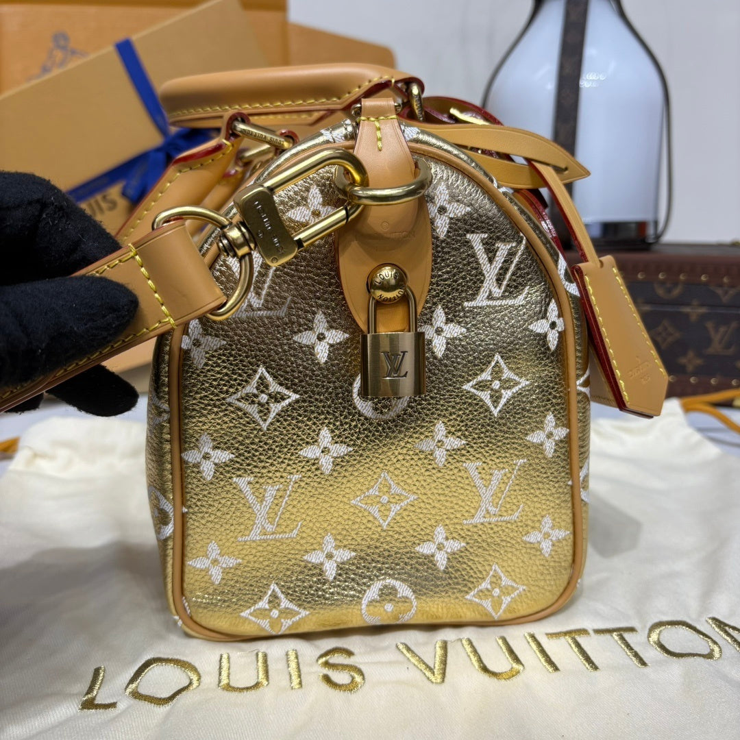Louis Vuitton Speedy P9 Bandoulière 25 – Monogram Gold Finish with Matching Pouch