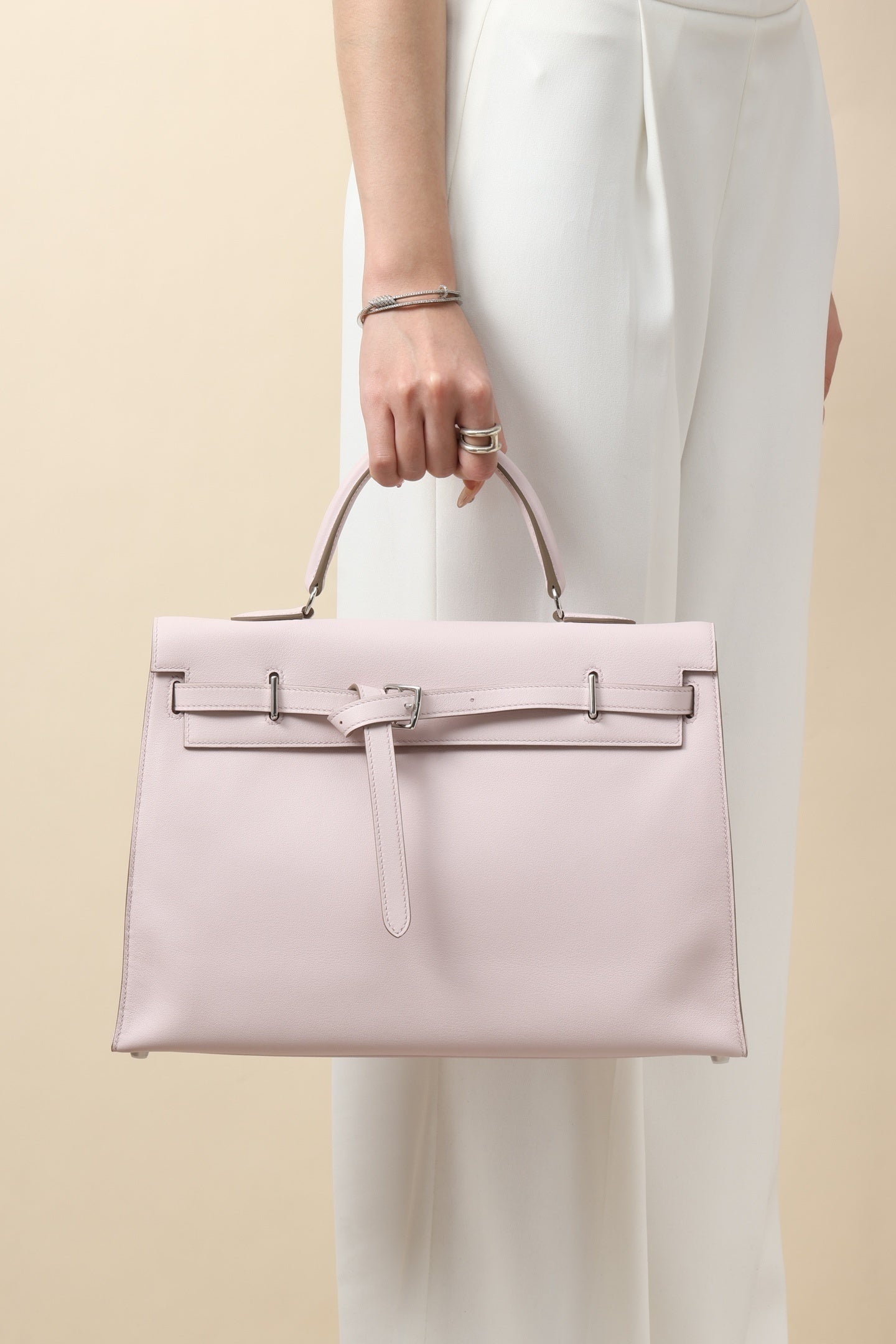 Hermès Kelly Flat 35 Rose Dragee Swift Leather