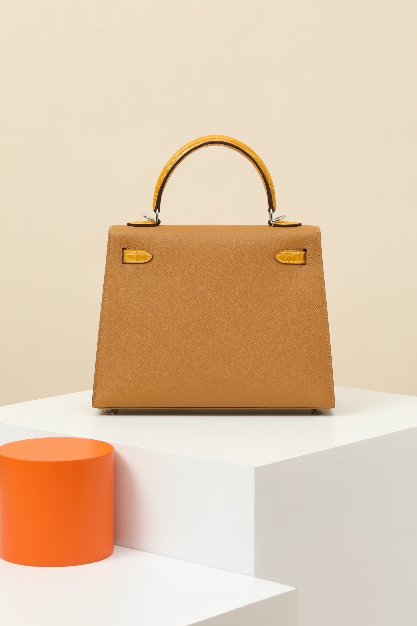 Hermès HSS Kelly 25 Sellier Jaune Ambre & Sesame
