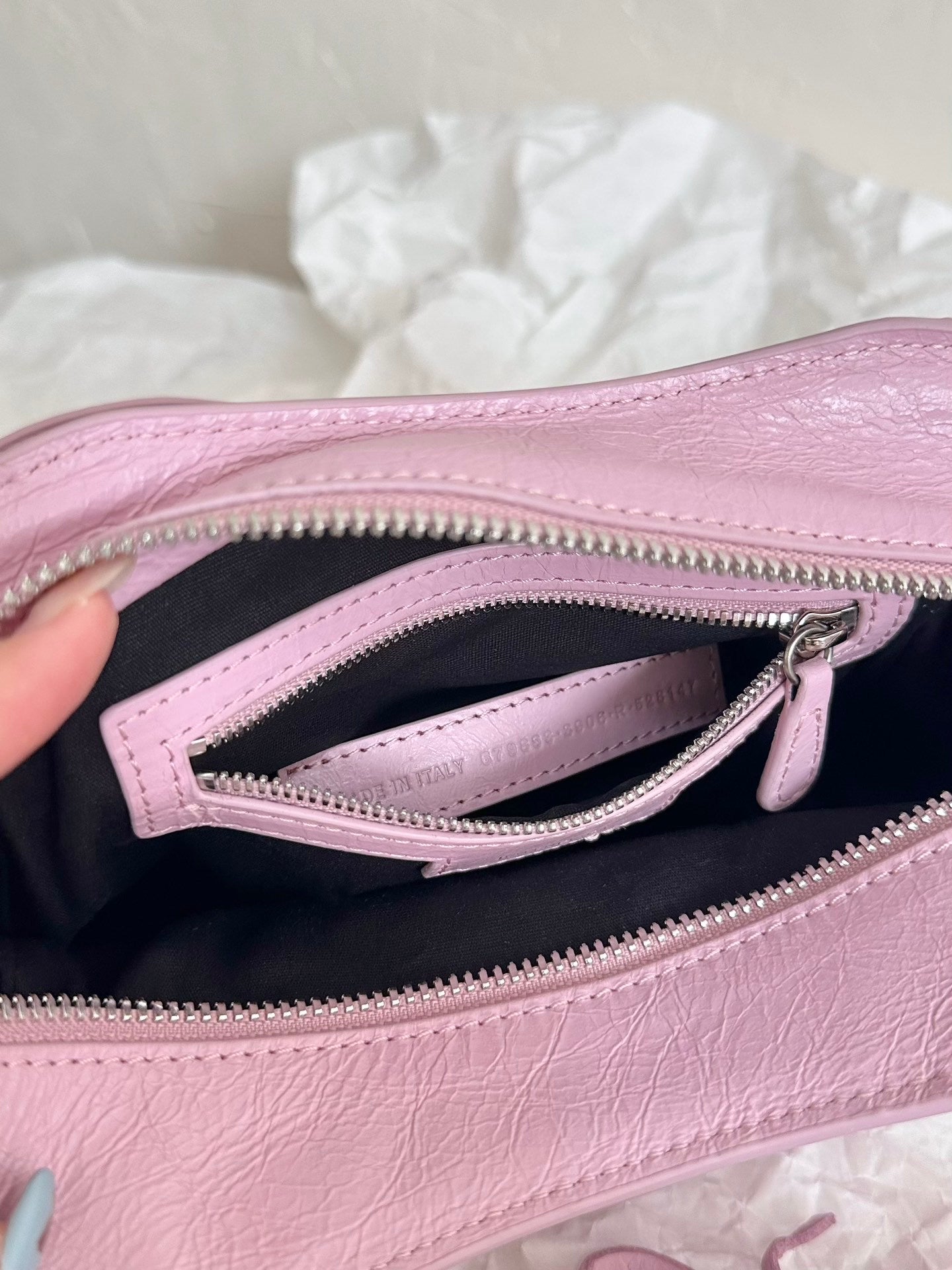 Balenciaga Neo Cagole City Bag with Heart Mirror