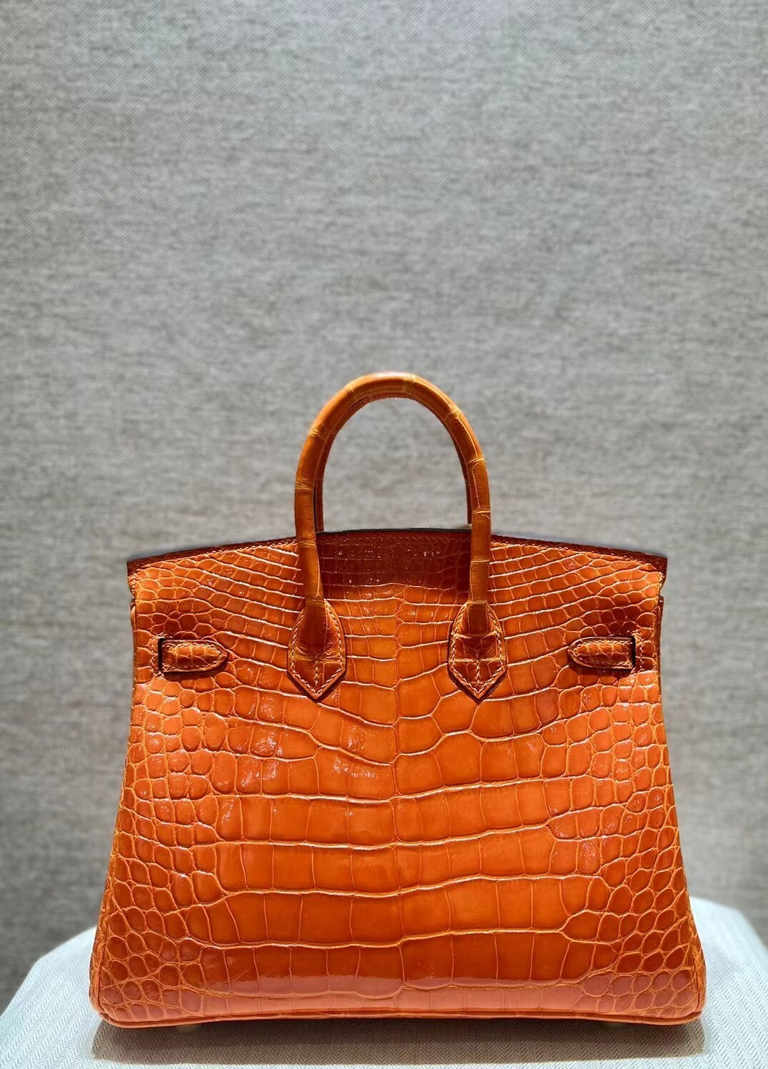 Hermès Birkin 30 Orange Crocodile Gold Hardware