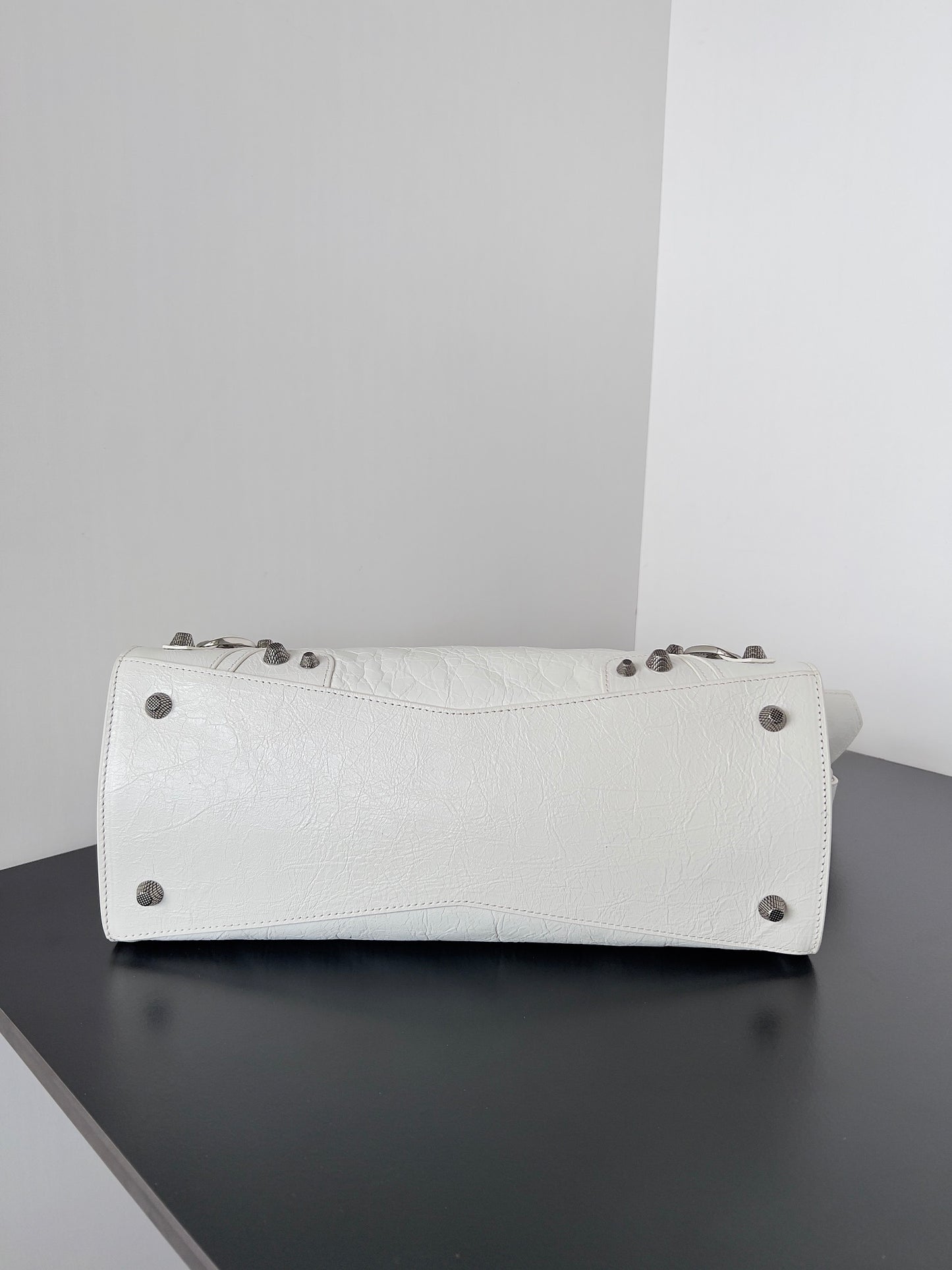Balenciaga Neo Cagole City Crinkled Lambskin Leather Bag