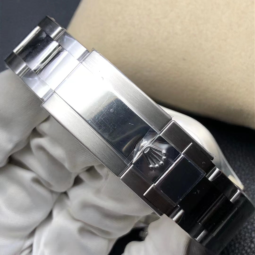 Rolex Cosmograph Daytona – Legendary Motor Racing Watch