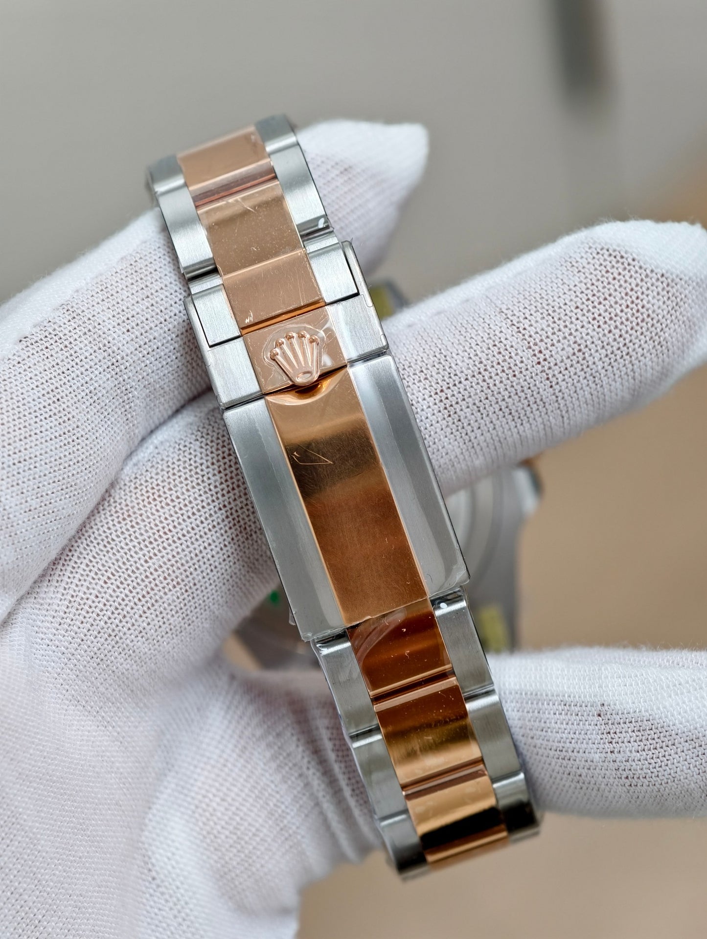 Rolex GMT-Master II “Root-Beer” in Two-Tone Stainless Steel & Rose Gold
