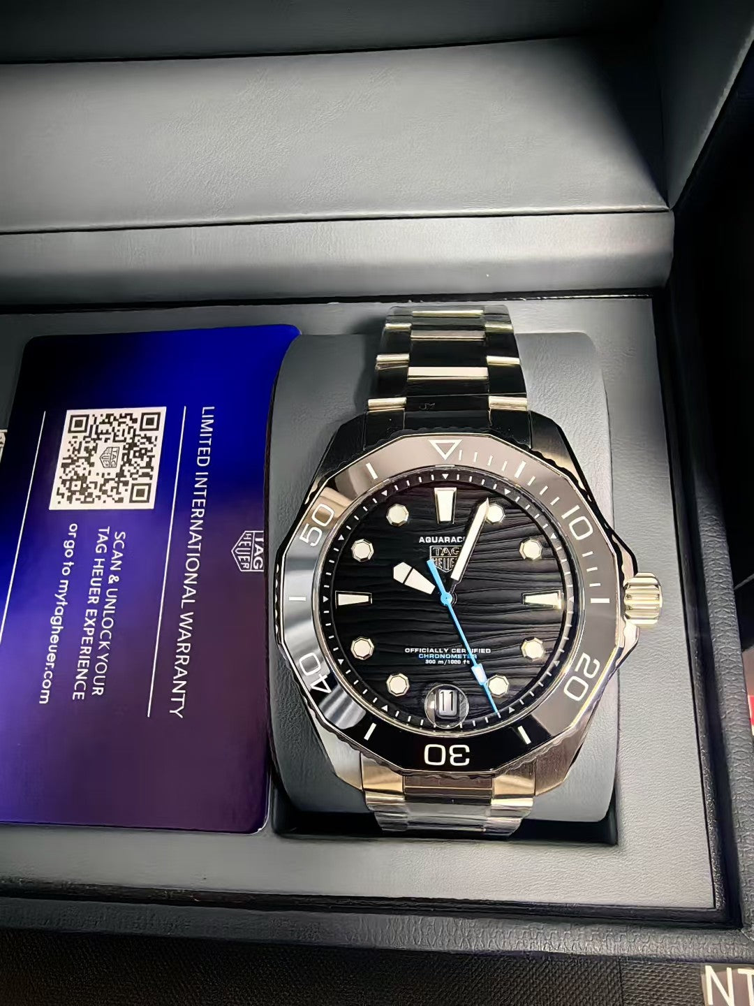 TAG Heuer Aquaracer Professional 300 Date Black Dial, Stainless Steel Bracelet