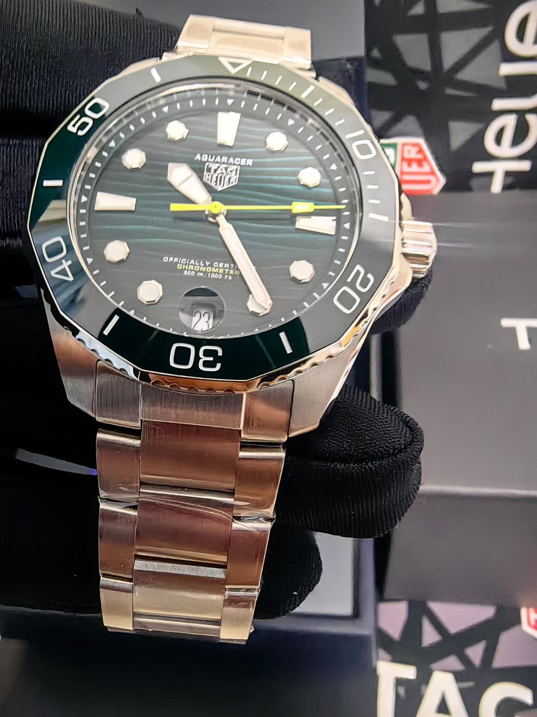 TAG Heuer Aquaracer Professional 300 Men’s Watch – Green Ceramic Bezel & Dial, Stainless Steel