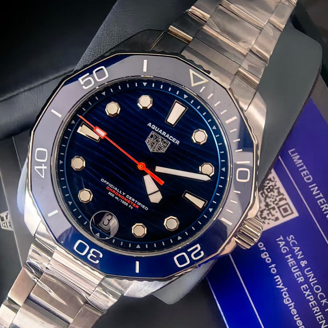 TAG Heuer Aquaracer Professional 300 – Date Watch