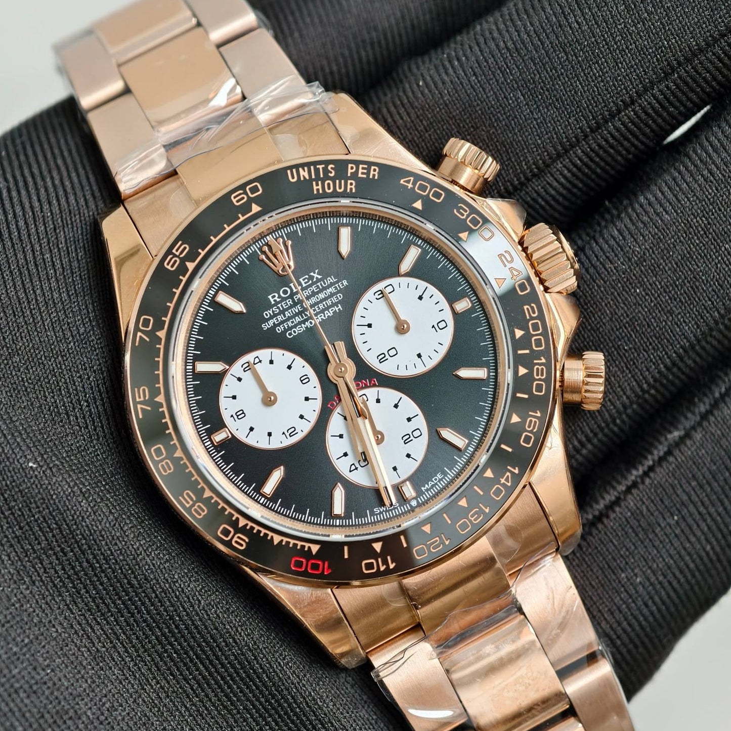 Rolex Cosmograph Daytona in 18K Rose Gold with Black Dial & Rose Gold Oyster Bracelet