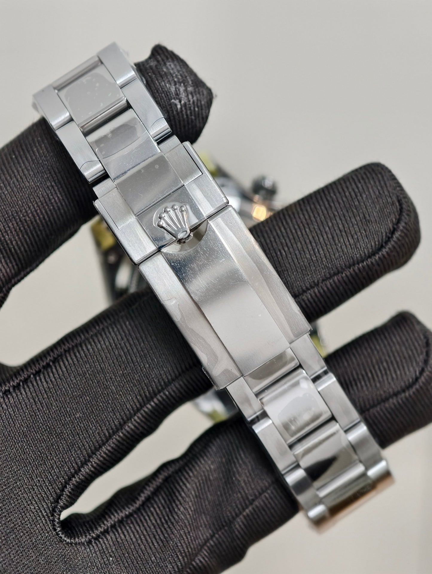 Rolex Cosmograph Daytona 126529LN in White Gold with Black Dial & Oyster Bracelet