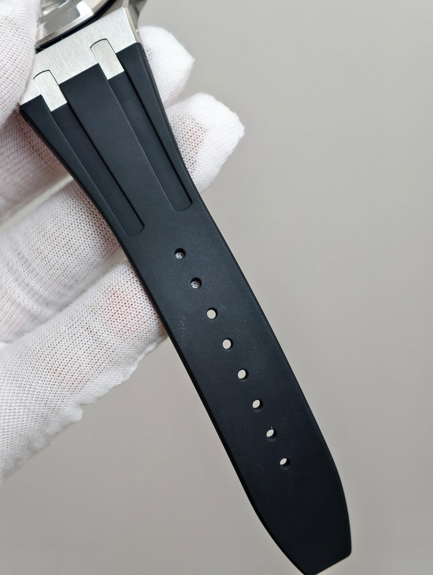 Audemars Piguet Royal Oak Chronograph 41mm 26331ST – Blue Grande Tapisserie Dial