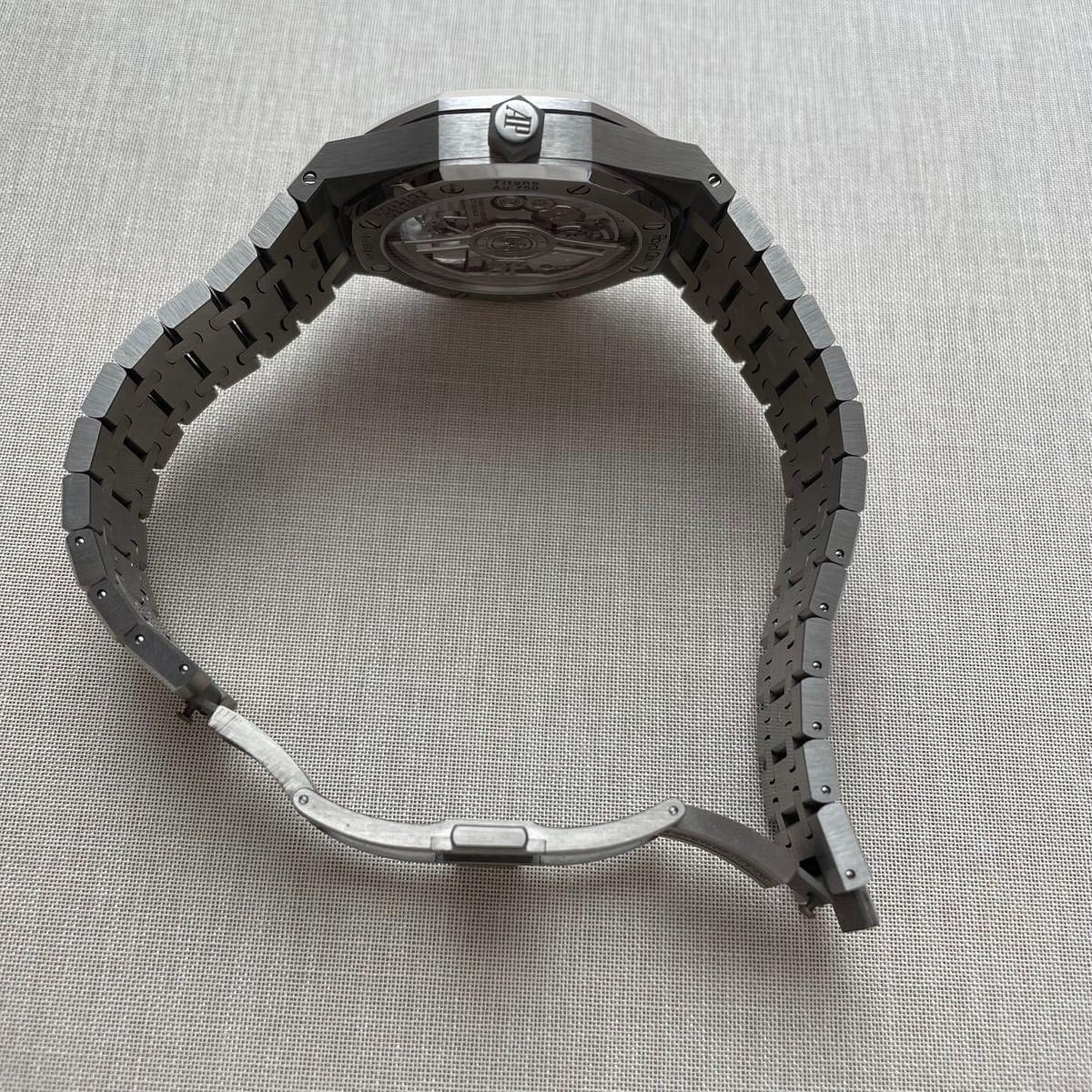 Audemars Piguet Royal Oak Selfwinding Flying Tourbillon 41mm with Green Dial & Emerald Bezel