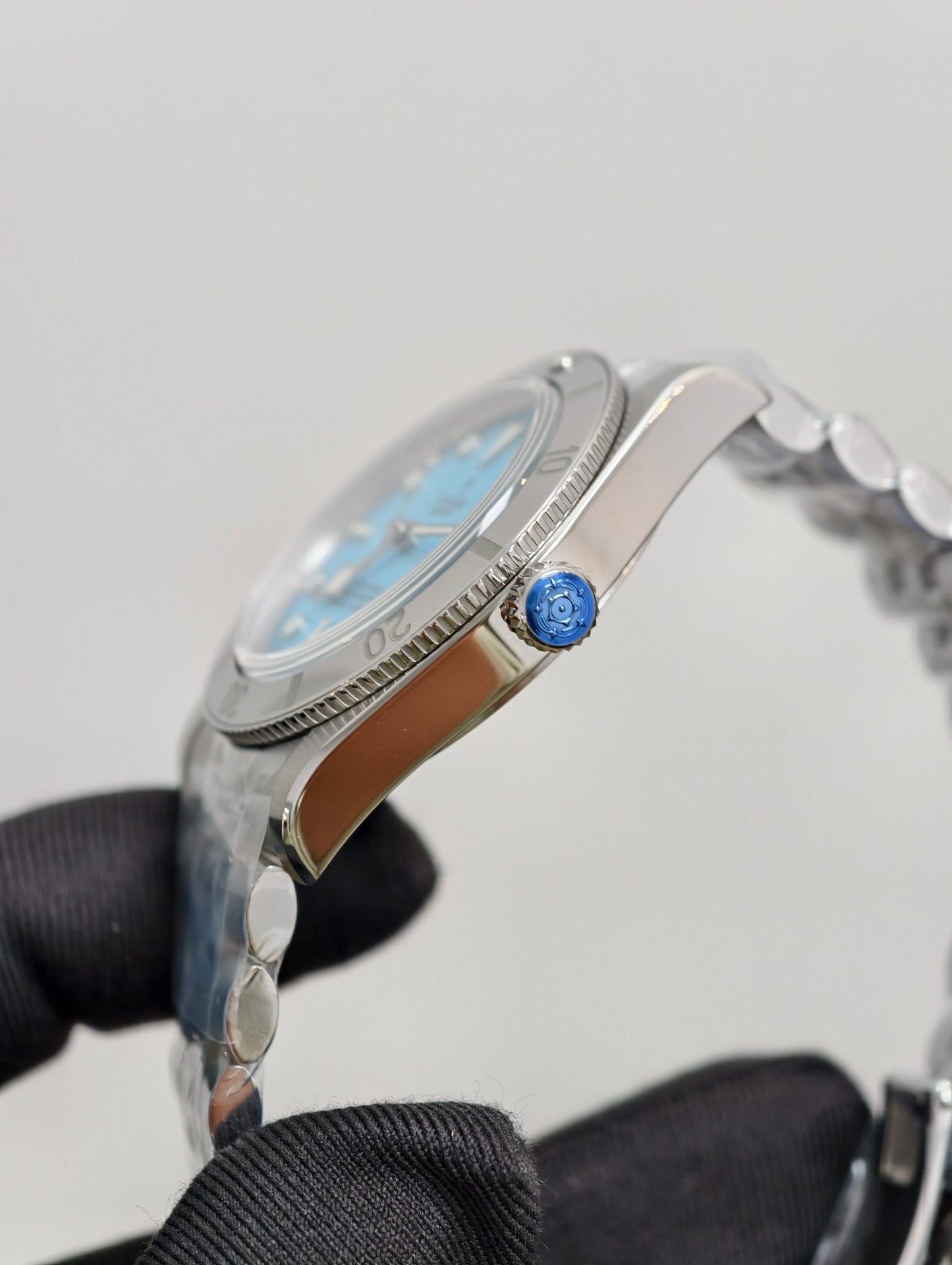 Tudor Black Bay 54 Lagoon Blue M79000-0001 – 37mm Stainless Steel Diver’s Watch