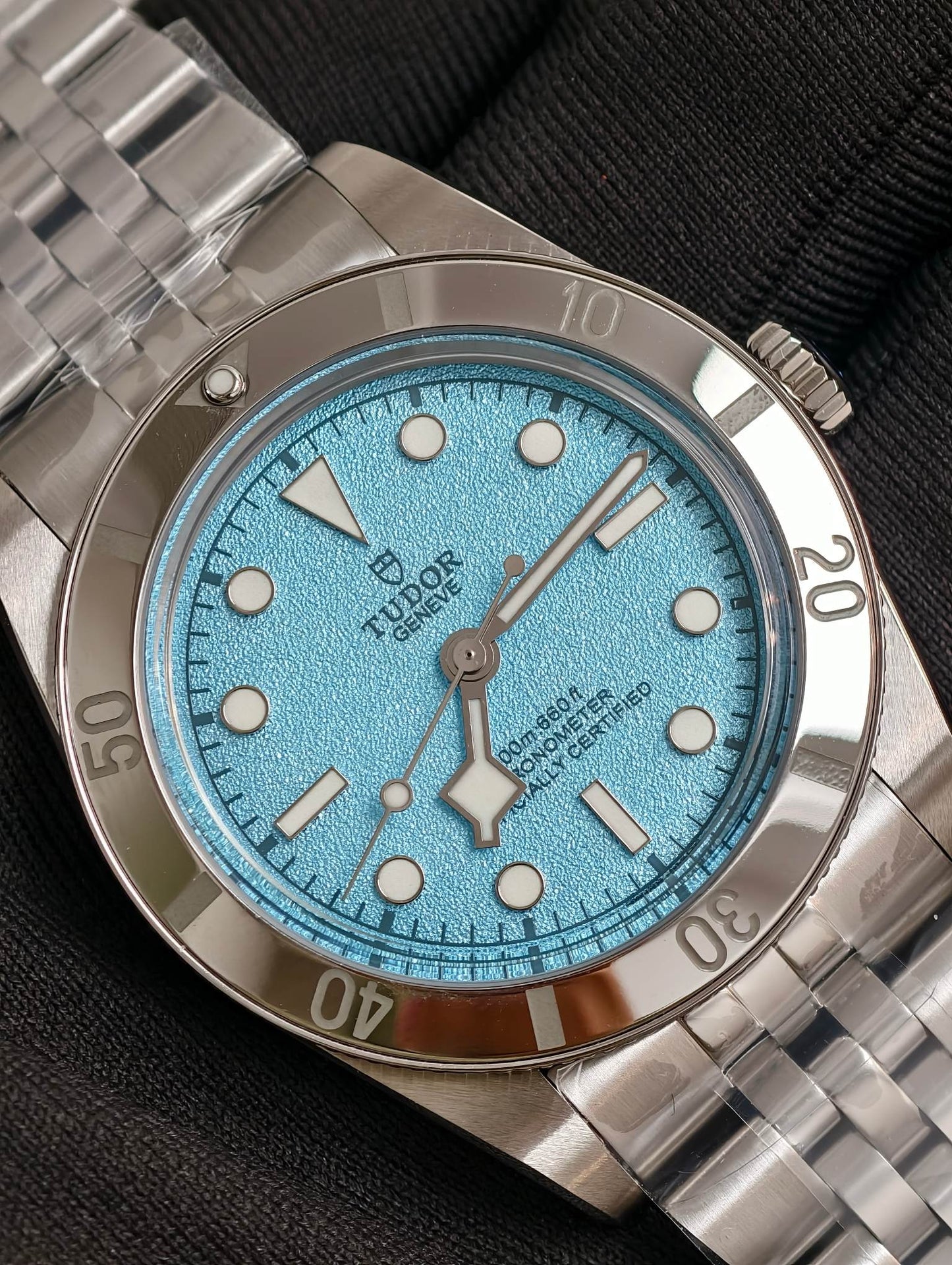 Tudor Black Bay 54 Lagoon Blue M79000-0001 – 37mm Stainless Steel Diver’s Watch