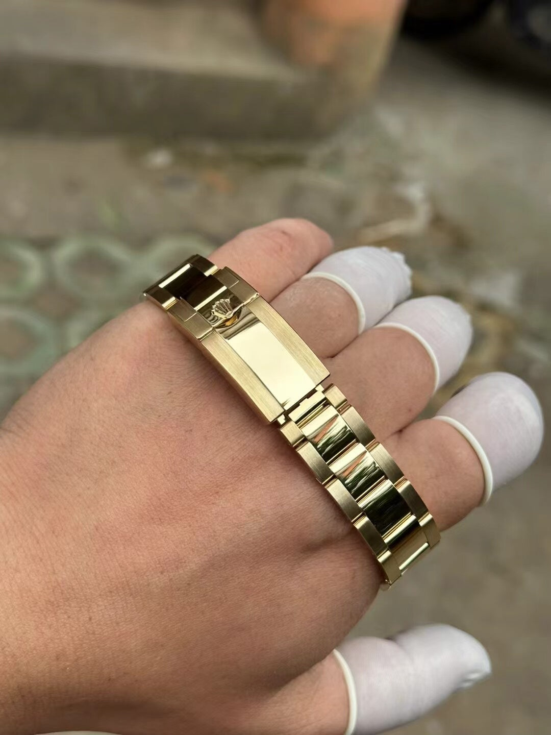 Rolex Cosmograph Daytona Yellow Gold Black Diamond Dial Watch