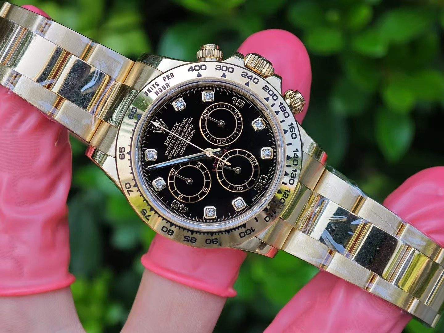 Rolex Cosmograph Daytona Yellow Gold Black Diamond Dial Watch