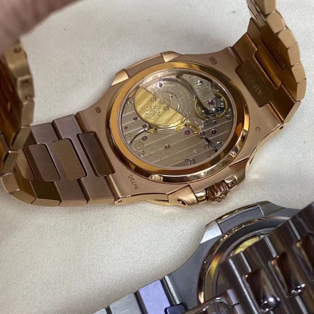 Patek Philippe Nautilus 5712/1R-001 Rose Gold Brown Dial Watch