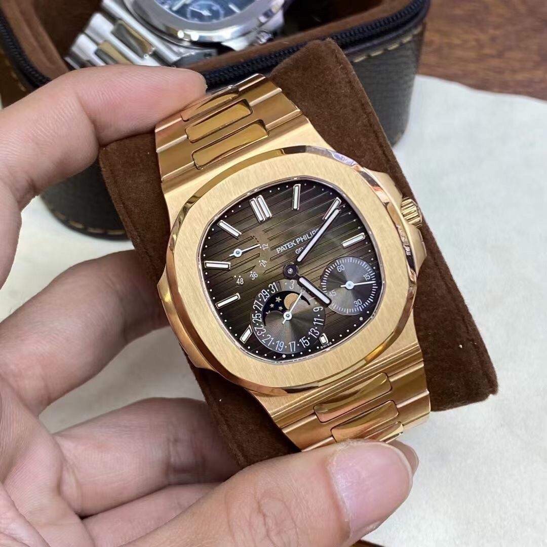 Patek Philippe Nautilus 5712/1R-001 Rose Gold Brown Dial Watch