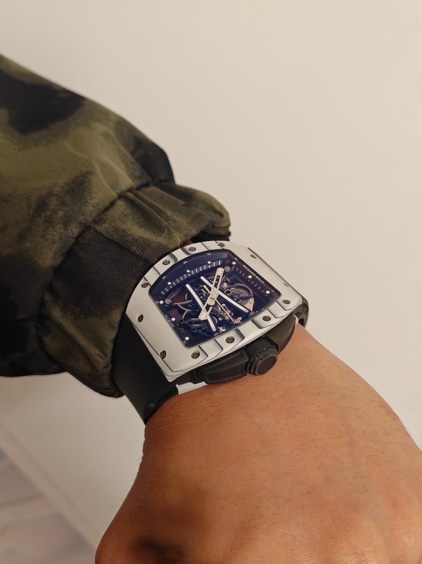 Richard Mille RM 61-01 Ultimate Edition Yohan Blake – Manual Winding, Open-Worked Dial, Rubber Strap