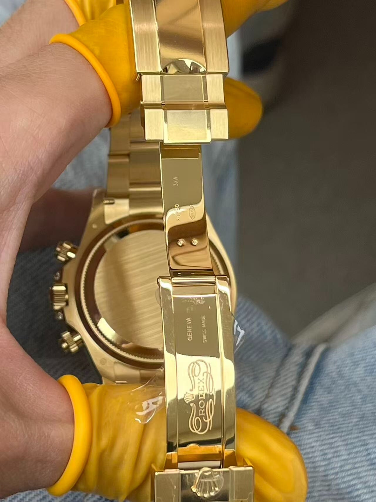 Rolex Cosmograph Daytona 126598TBR – 18K Yellow Gold with Baguette Diamond Bezel