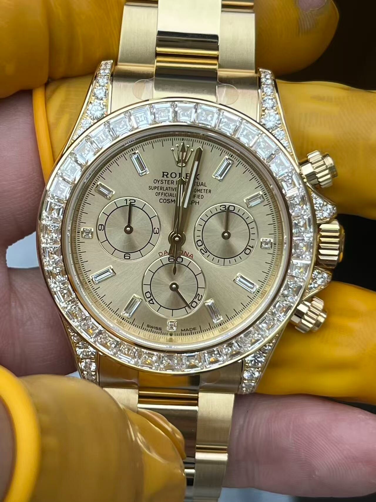 Rolex Cosmograph Daytona 126598TBR – 18K Yellow Gold with Baguette Diamond Bezel