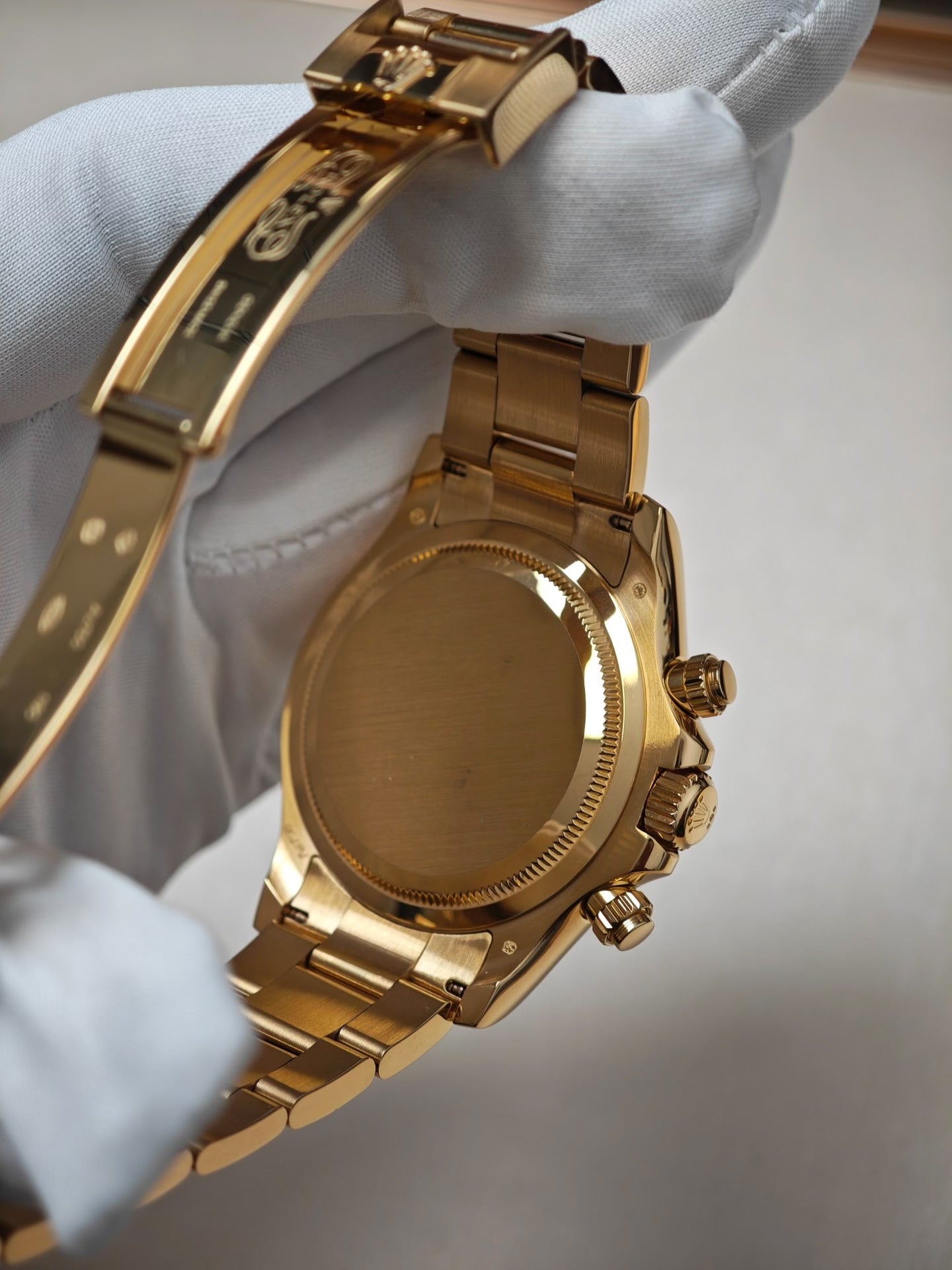 Rolex Cosmograph Daytona 126508 Yellow Gold Black Dial