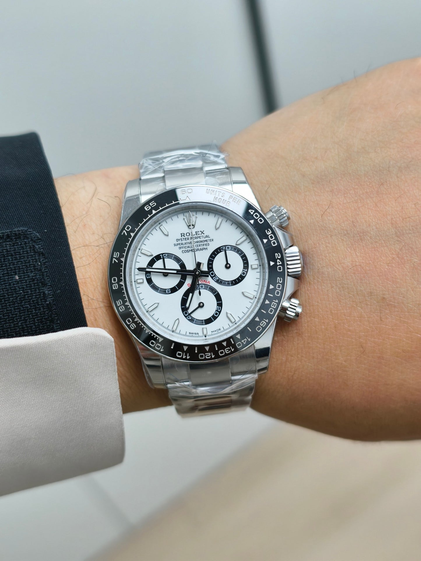Rolex Cosmograph Daytona 126500LN White Dial