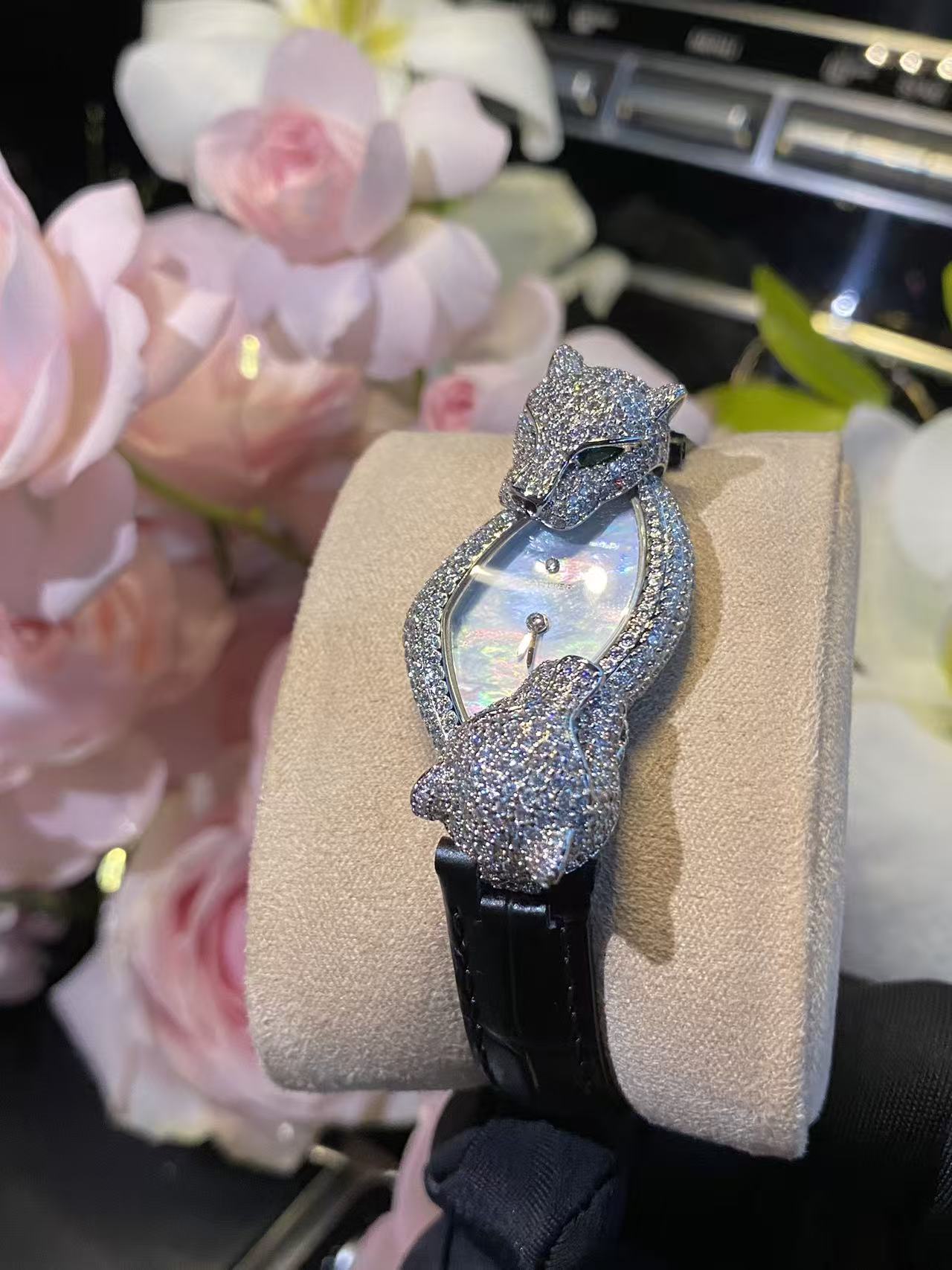 Cartier Panthère Diamond White Gold Watch