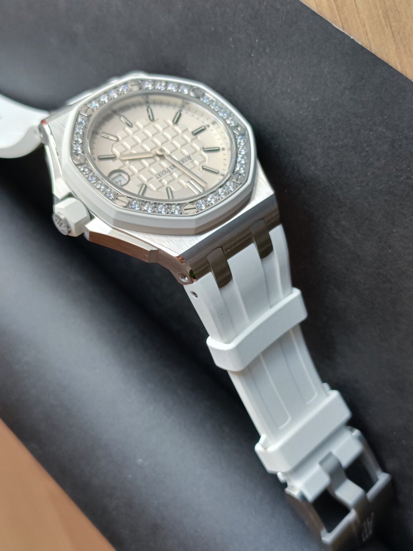 Audemars Piguet Royal Oak Offshore 67540SK Ladies Diamond Watch