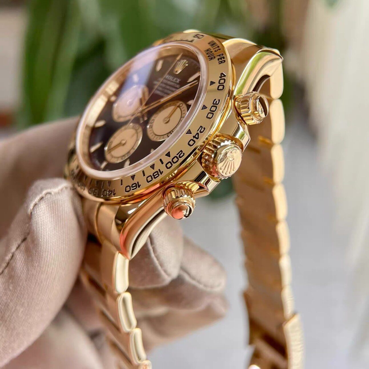 Rolex Daytona 126508 Yellow Gold Black Dial