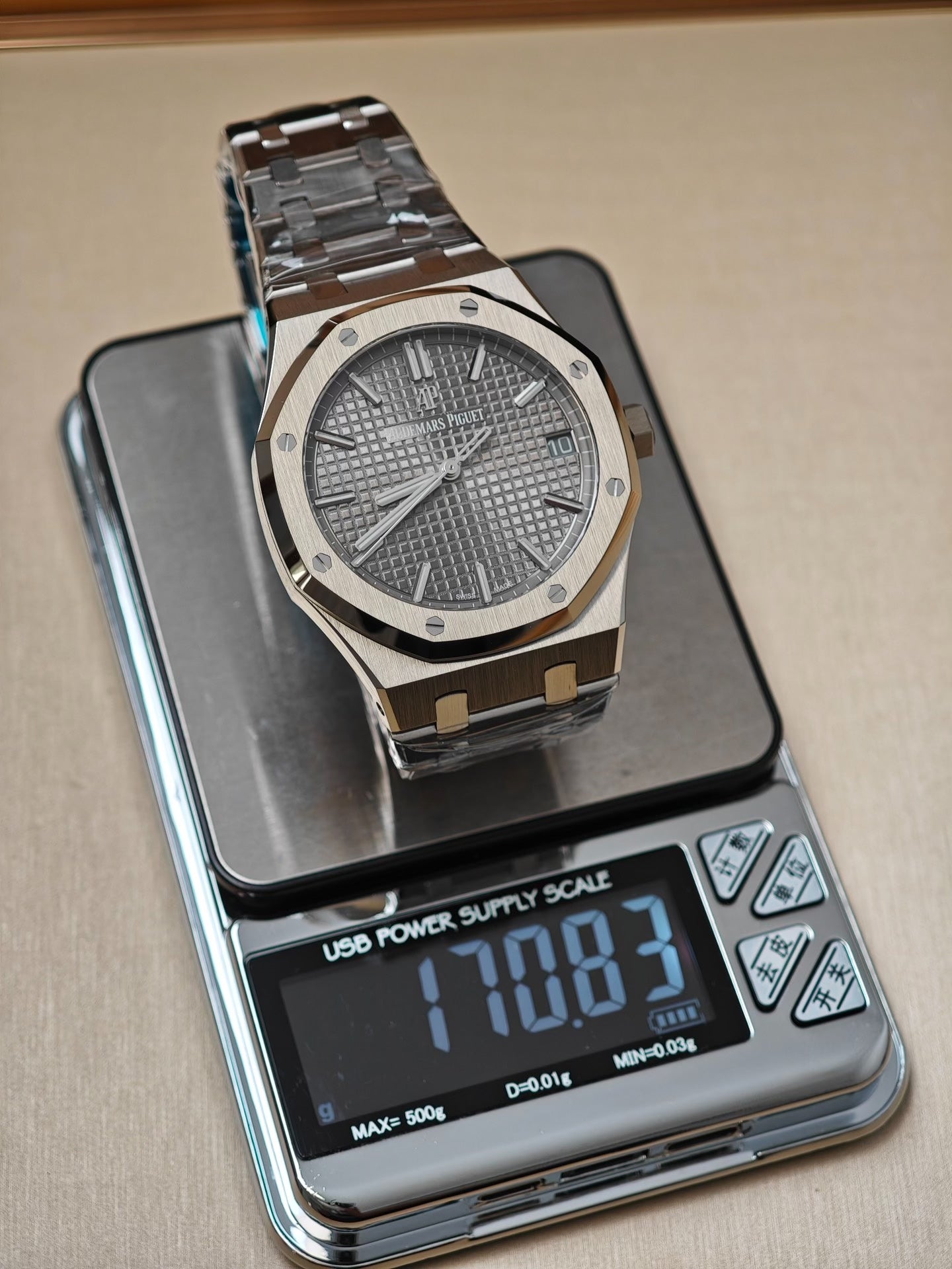 Audemars Piguet Royal Oak 41mm Grey Dial 15500ST
