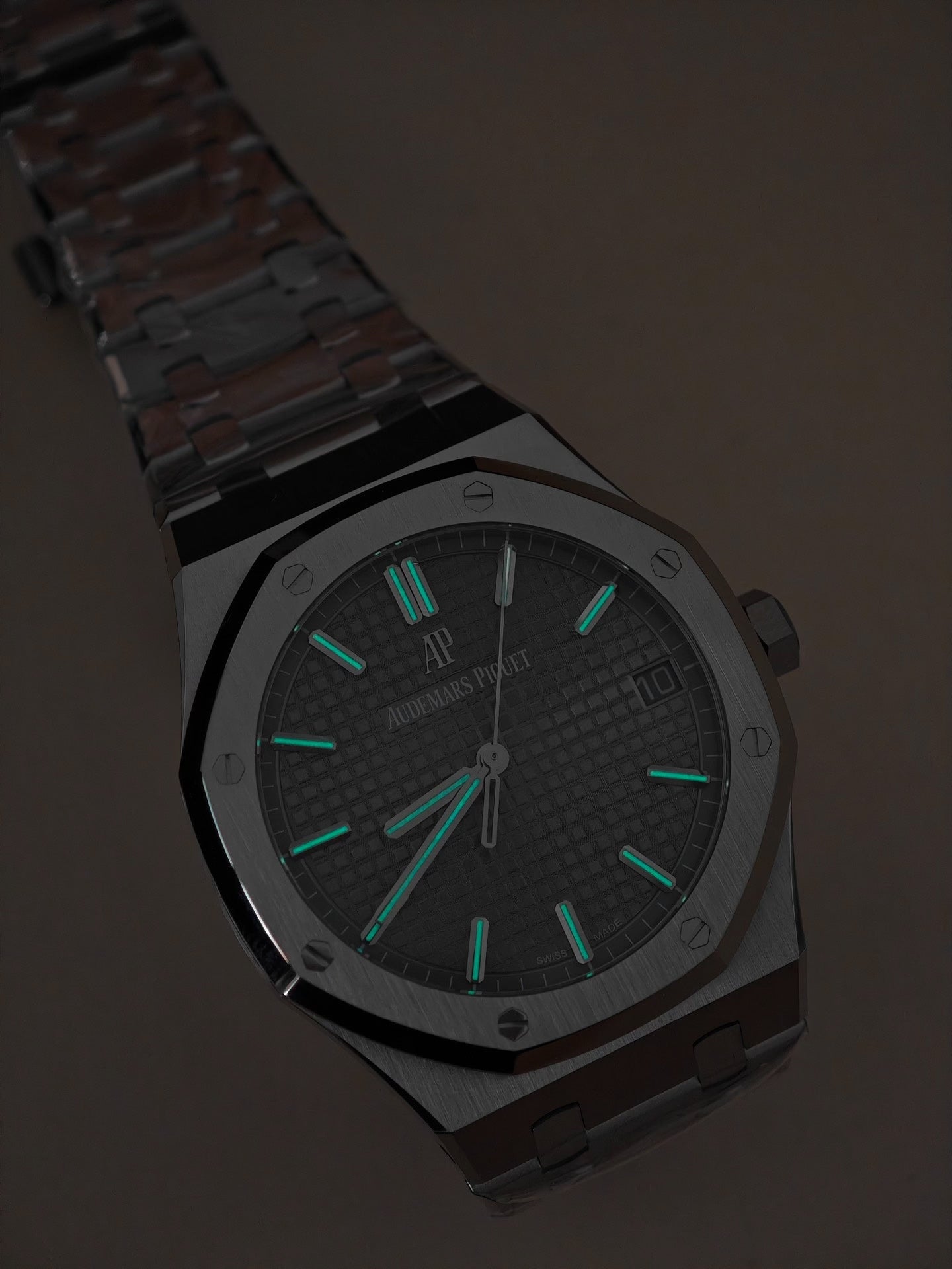 Audemars Piguet Royal Oak 41mm Grey Dial 15500ST