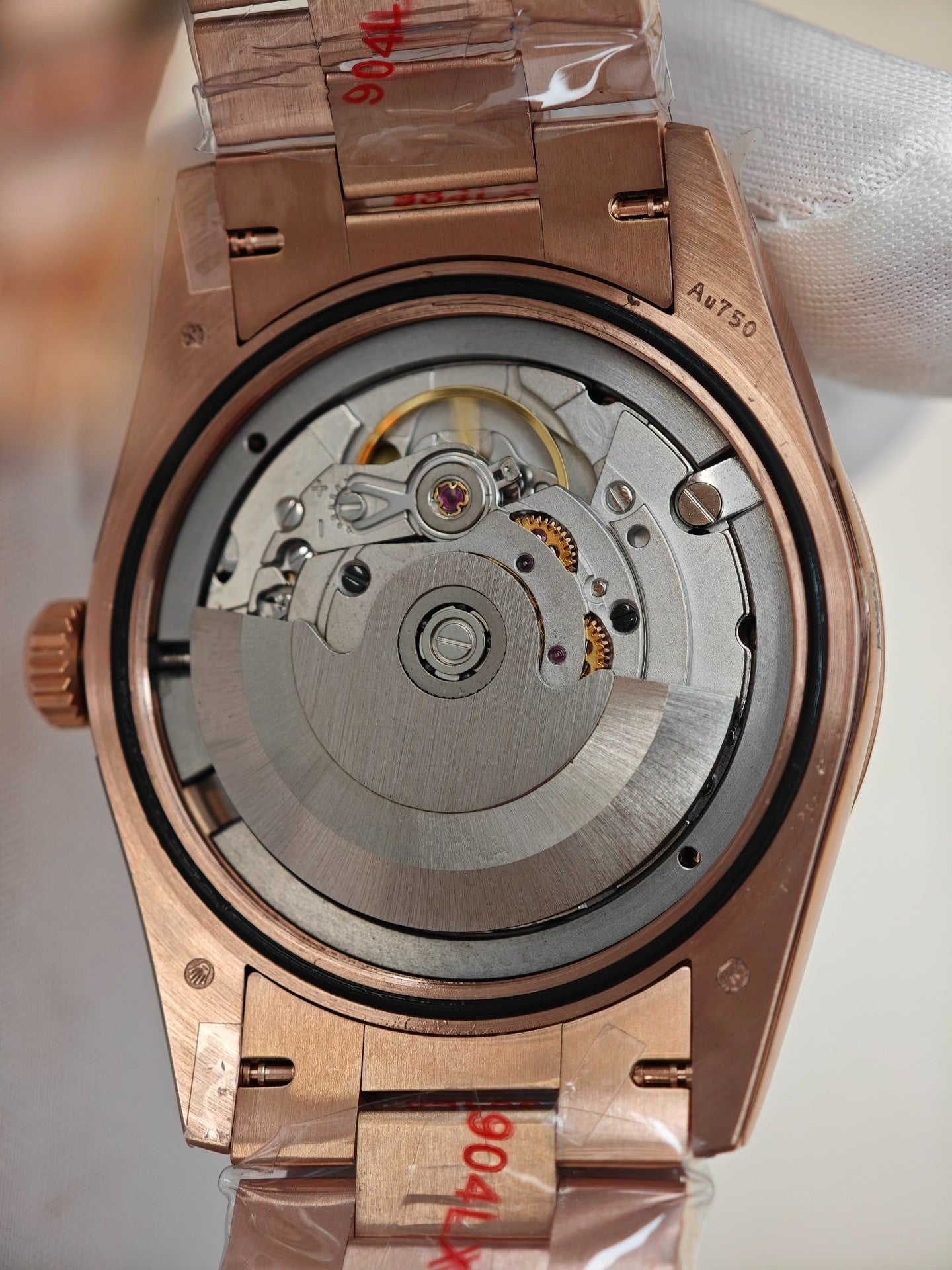Rolex Day-Date 36 Everose Gold Rainbow Sapphire Dial