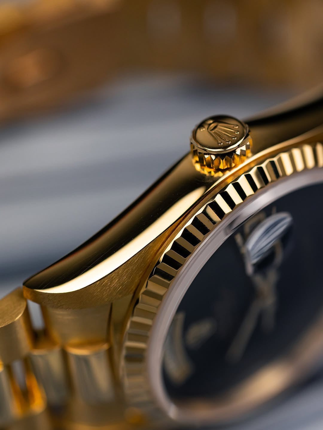 Rolex Day-Date 18038 18K Yellow Gold with Black Onyx Dial