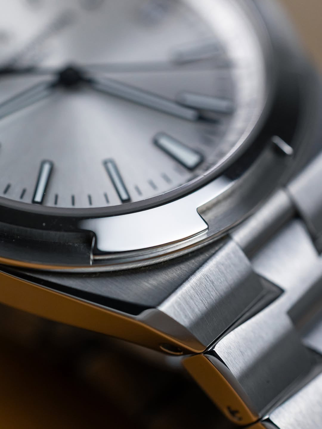 Vacheron Constantin Overseas Stainless Steel Luxury Watch with Integrated Bracelet