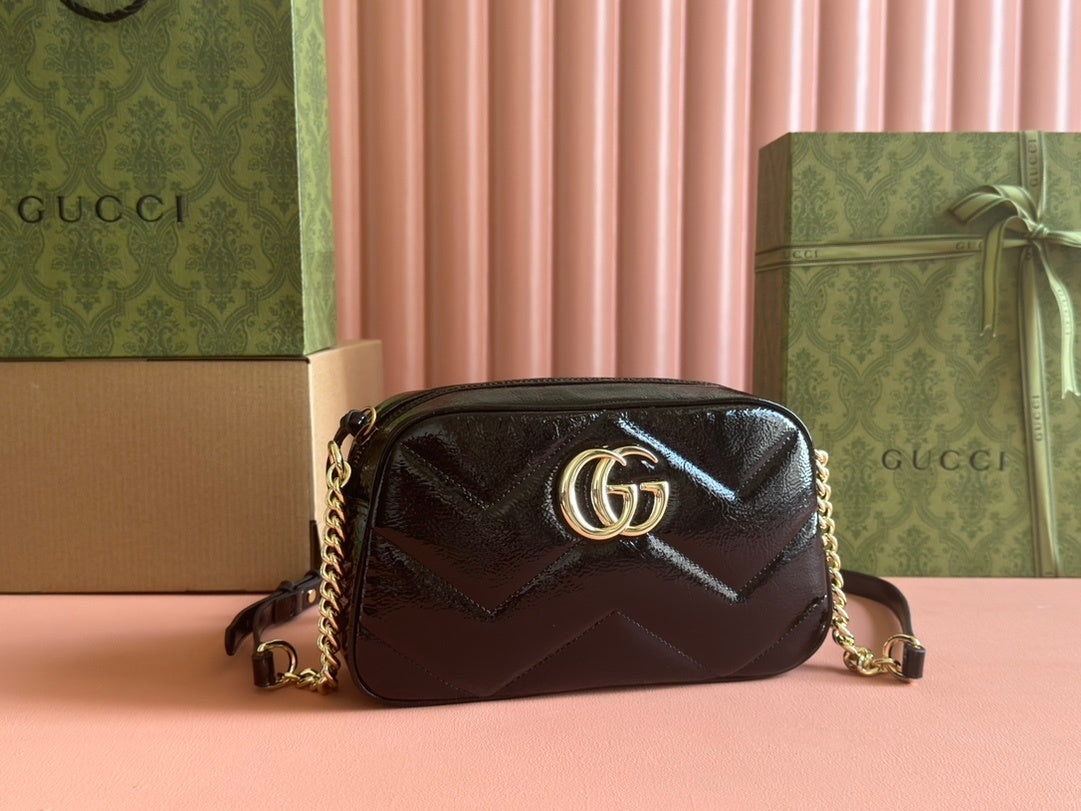 Gucci GG Marmont Small Shoulder Bag in Black Patent Leather