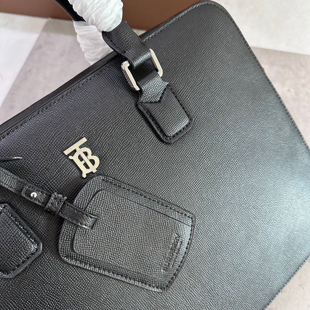 Burberry Slim Ainsworth Grainy Calf Leather Briefcase in Black