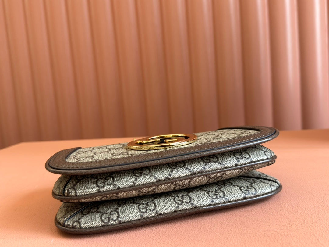 Gucci Mini Blondie Shoulder Bag in Beige & Ebony GG Supreme Canvas