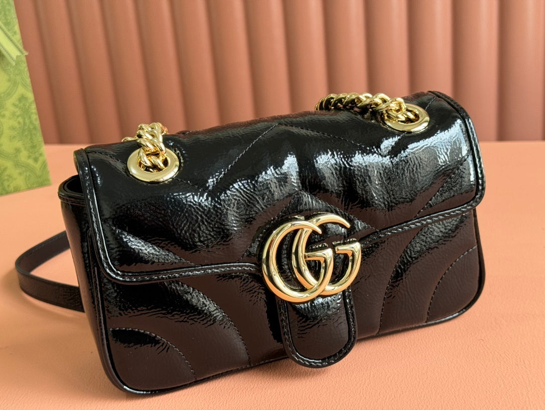 Gucci GG Marmont Small Shoulder Bag in Black Patent Leather