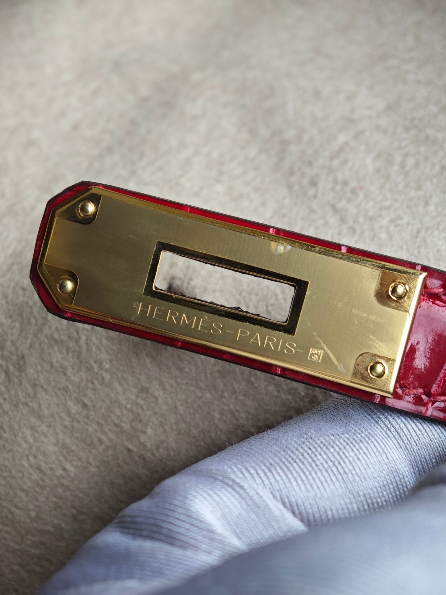 Hermès Kelly 25 Braise Shiny Crocodile