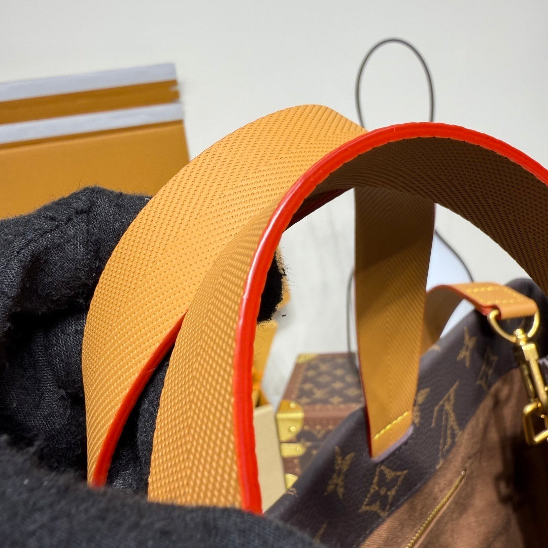 Louis Vuitton Shopper Tote MM Handbag Luxury Designer Tote