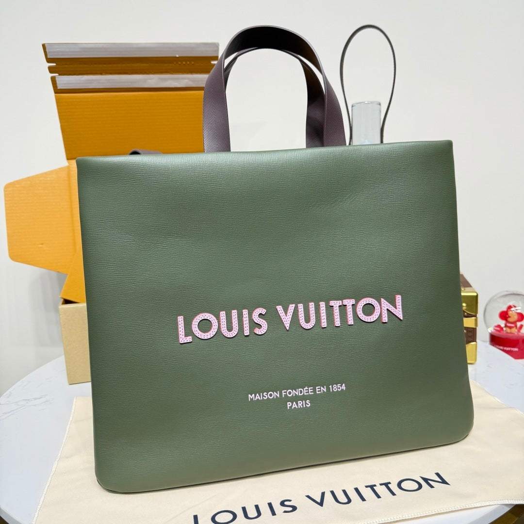 Louis Vuitton Shopper Tote MM Handbag Luxury Designer Tote