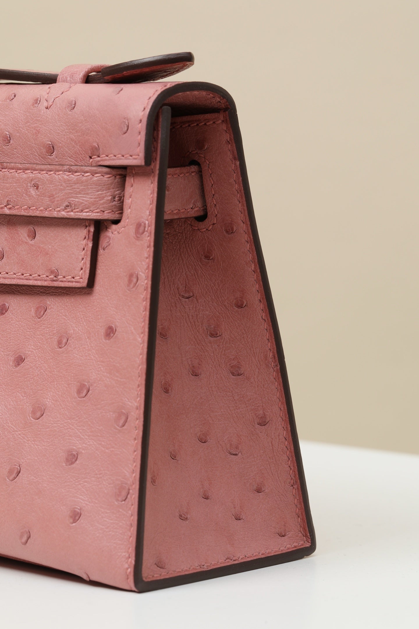 Hermès Kelly Pochette Pink Ostrich Leather