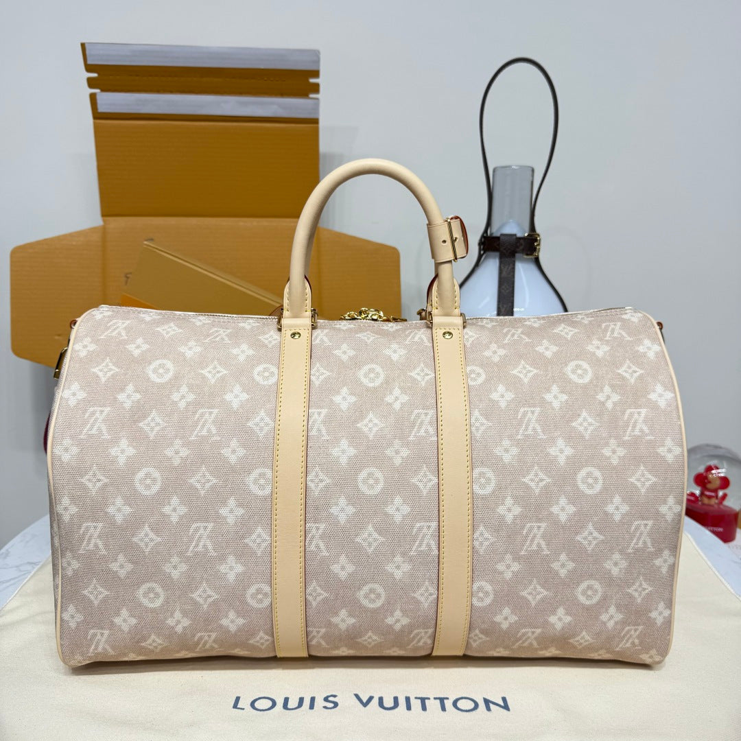 Louis Vuitton Travels With Grace Coddington Limited Edition Designer Collection