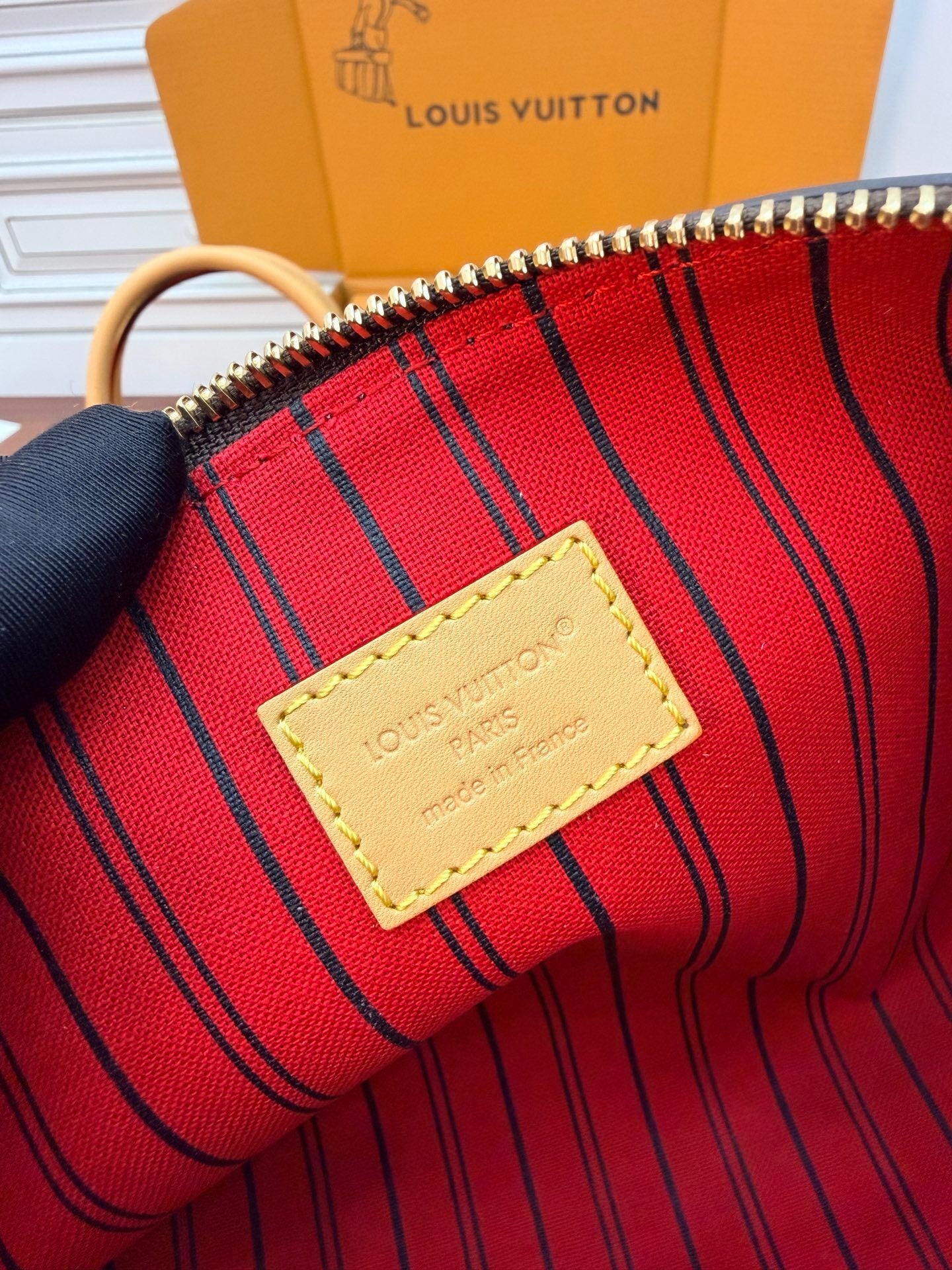 Louis Vuitton Monogram Ever More PM Handbag with Cowhide Leather Trim