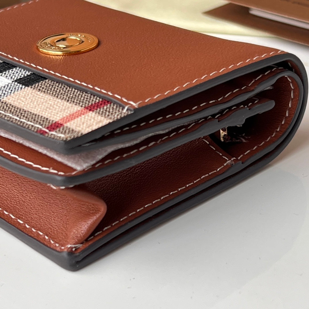 Burberry Vintage Check & Leather Small Folding Wallet