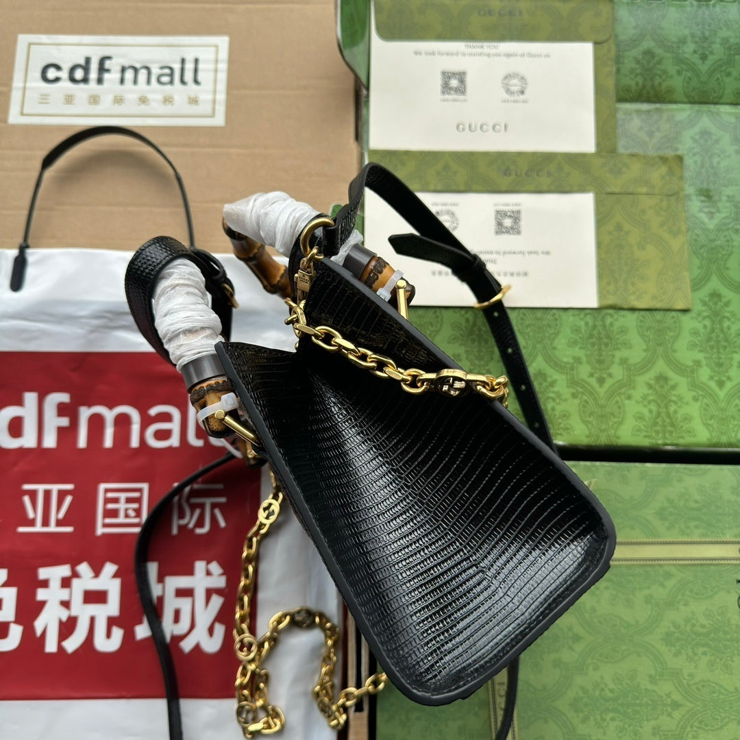 Gucci Diana Mini Tote Bag in Black Leather with Bamboo Handles