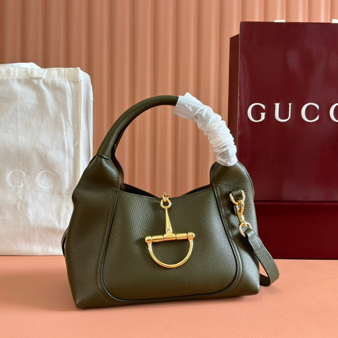 Gucci Large Softbit Leather Shoulder Bag in Green