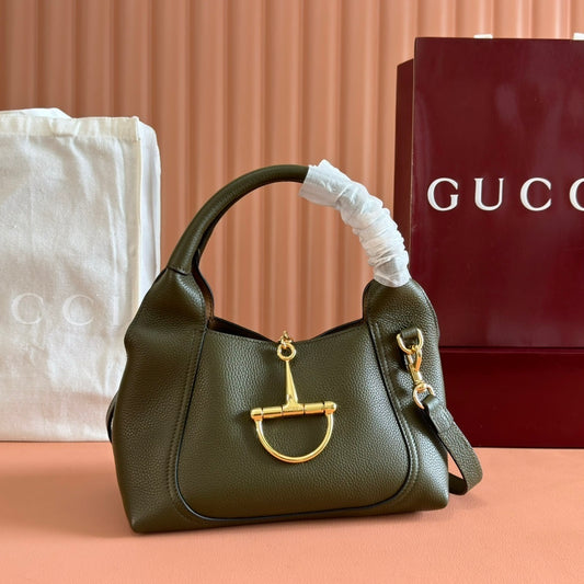 Gucci Large Softbit Leather Shoulder Bag in Green